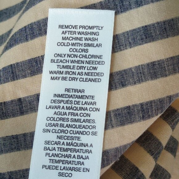 Chicos Blouse Sz 0 Sz 4 Black Tan Stripe Button-Down Shirt long sleeve collared - Picture 8 of 12